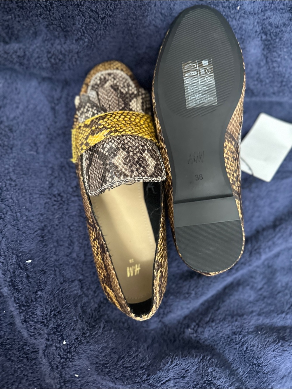 H&M Snake-Print Loafers in Brown and Yellow - Picture 7 of 9